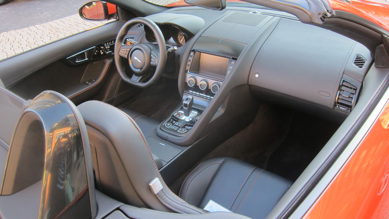 Illustration for article titled 2014 Jaguar F-Type: The Jalopnik Review